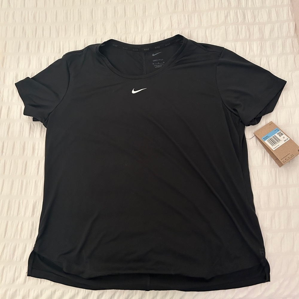 New w tags Nike women’s training t shirt dri fit top